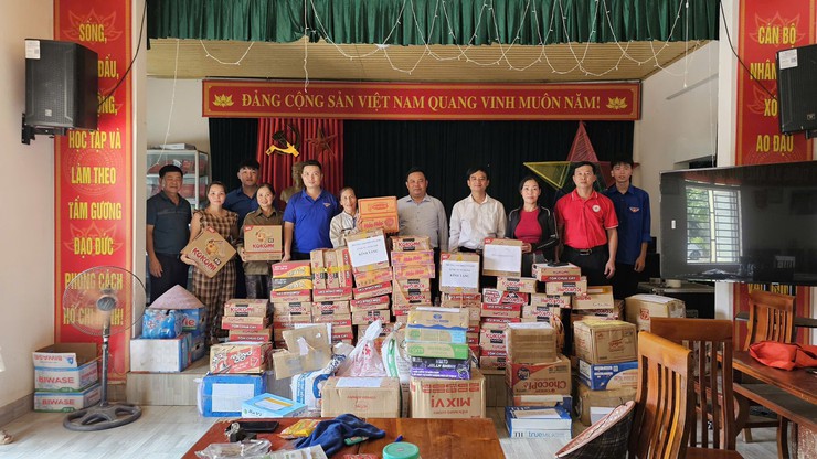 ĐOÀN MẶT TRẬN TỔ QUỐC XÃ BA VÌ HƯỚNG VỀ THÁI NGUYÊN- Ảnh 2.