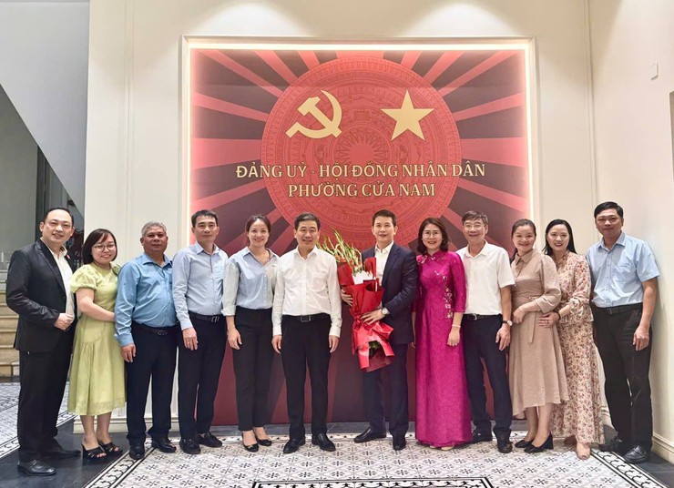 ĐỒNG CHÍ PHẠM TUẤN LONG – BÍ THƯ ĐẢNG ỦY, CHỦ TỊCH HĐND PHƯỜNG CỬA NAM VINH DỰ ĐƯỢC BẦU VÀO BAN CHẤP HÀNH ĐẢNG BỘ THÀNH PHỐ HÀ NỘI KHÓA XVIII, NHIỆM KỲ 2025 – 2030- Ảnh 2.