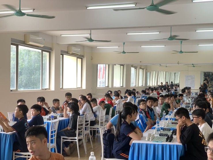 Chung kết sôi động các môn thể thao học sinh phường Việt Hưng!- Ảnh 9.