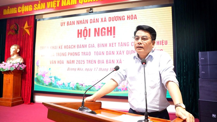 UBND xã triển khai kế hoạch đánh giá, bình xét, xét tặng các danh hiệu văn hoá trong phong trào “Toàn dân đoàn kết xây dựng đời sống văn hoá” năm 2025 - Ảnh 7.