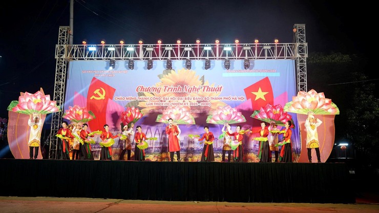 Chương trình nghệ thuật Chào mừng thành công Đại hội Đại biểu Đảng bộ thành phố Hà Nội lần thứ XVIII nhiệm kỳ 2025-2030- Ảnh 8.