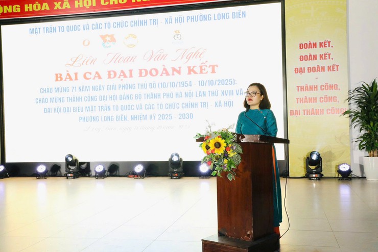 Liên hoan văn nghệ chào mừng thành công Đại hội đại biểu Đảng bộ Thành phố Hà Nội lần thứ XVIII- Ảnh 1.