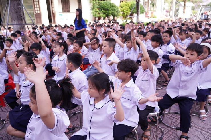 Đoàn phường Chương Mỹ tổ chức Ngày hội “Hành trình xanh – Gửi gắm yêu thương” năm 2025- Ảnh 3.
