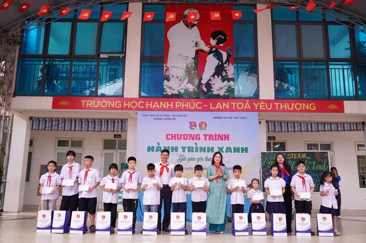 Đoàn phường Chương Mỹ tổ chức Ngày hội “Hành trình xanh – Gửi gắm yêu thương” năm 2025- Ảnh 8.