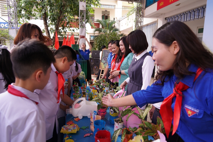 Đoàn phường Chương Mỹ tổ chức Ngày hội “Hành trình xanh – Gửi gắm yêu thương” năm 2025- Ảnh 10.