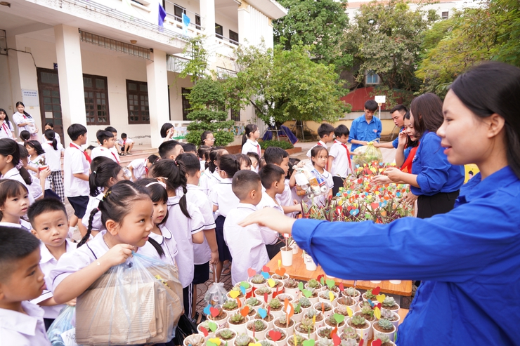 Đoàn phường Chương Mỹ tổ chức Ngày hội “Hành trình xanh – Gửi gắm yêu thương” năm 2025- Ảnh 15.