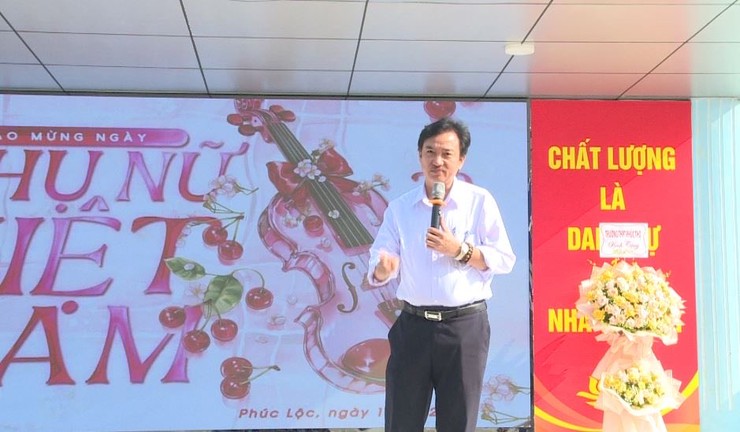 Trường THPT Phúc Thọ long trọng tổ chức Lễ kỷ niệm 95 năm Ngày thành lập Hội Liên hiệp Phụ nữ Việt Nam (20/10/1930 – 20/10/2025)- Ảnh 6.