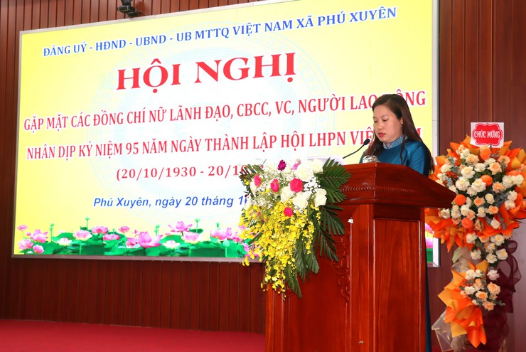 Hội nghị gặp mặt các đồng chí nữ lãnh đạo, CBCC, VC, người lao động nhân dịp kỷ niệm 95 năm ngày thành lập Hội LHPN Việt Nam- Ảnh 3.