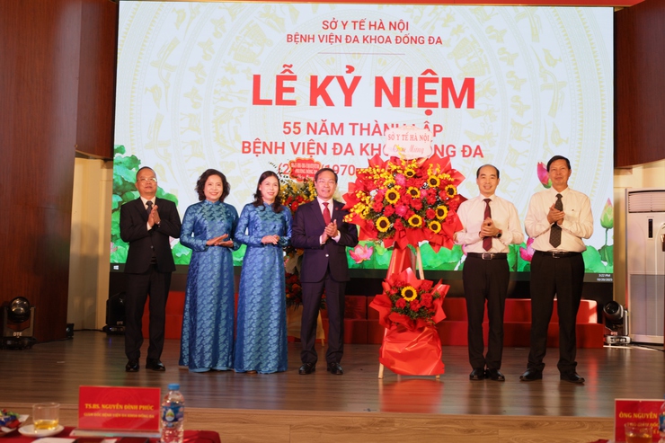 Bệnh viện đa khoa Đống Đa kỷ niệm 55 năm thành lập- Ảnh 2.