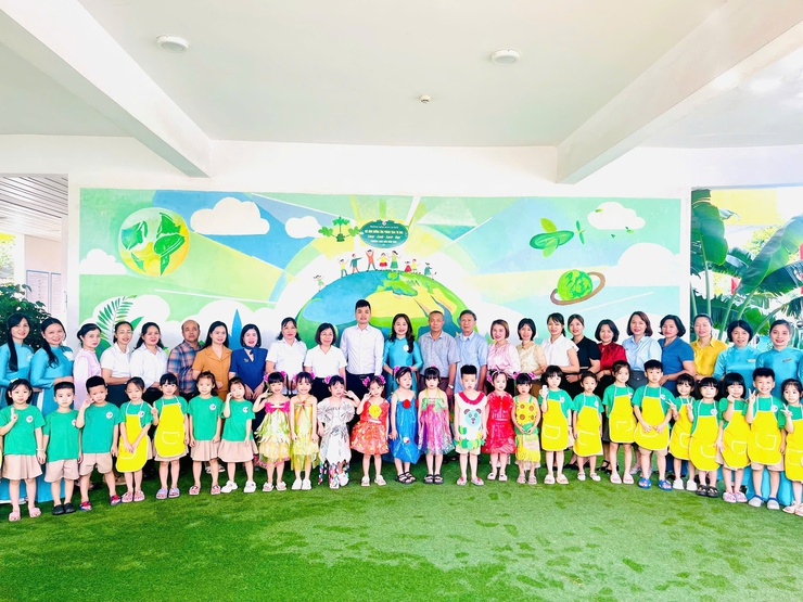 Trường Mầm non Cự Khối: “Mái trường xanh - Từ bàn tay bé nhỏ”- Ảnh 5.