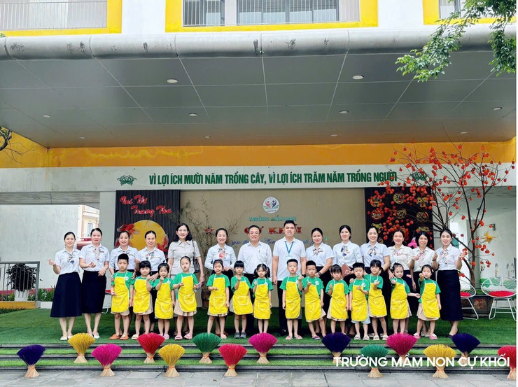 Trường Mầm non Cự Khối: “Mái trường xanh - Từ bàn tay bé nhỏ”- Ảnh 10.
