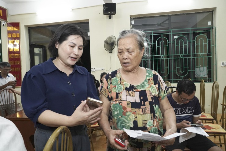 Xã Thường Tín: Chiến dịch 90 ngày làm giàu, làm sạch dữ liệu đất đai trên địa bàn xã.- Ảnh 4.