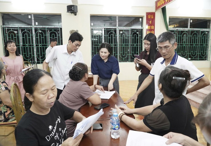 Xã Thường Tín: Chiến dịch 90 ngày làm giàu, làm sạch dữ liệu đất đai trên địa bàn xã.- Ảnh 1.