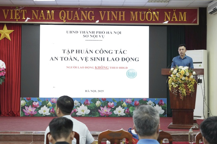 Xã Thường Tín tập huấn công tác an toàn lao động, vệ sinh lao động năm 2025;- Ảnh 2.