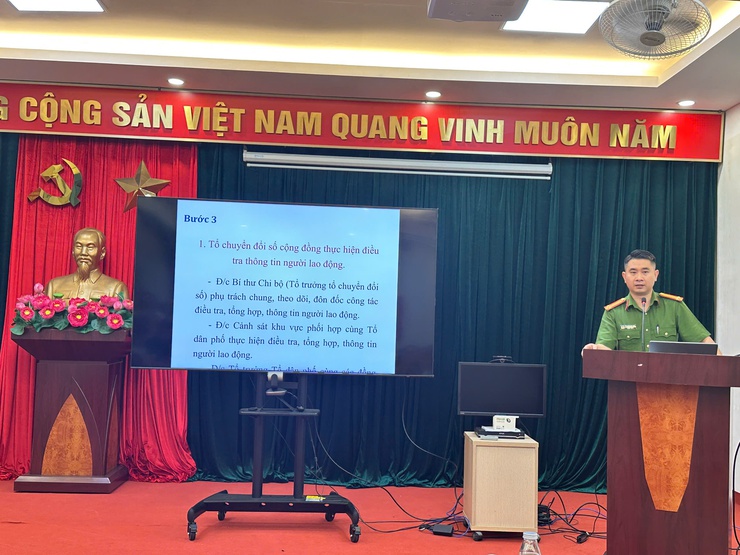 UBND PHƯỜNG CỬA NAM TRIỂN KHAI KẾ HOẠCH XÂY DỰNG CƠ SỞ DỮ LIỆU VỀ NGƯỜI LAO ĐỘNG NĂM 2025- Ảnh 1.
