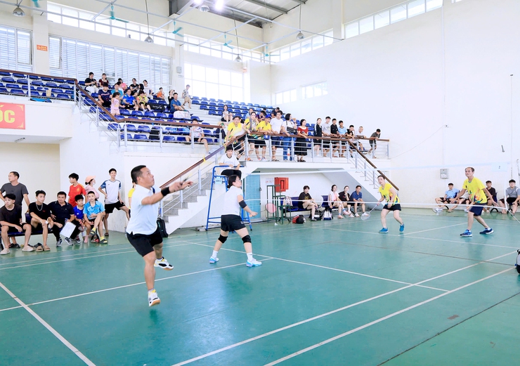 XÃ THƯ LÂM TỔ CHỨC THÀNH CÔNG GIẢI CẦU LÔNG TRUYỀN THỐNG – ĐẠI HỘI TDTT NĂM 2025- Ảnh 7.