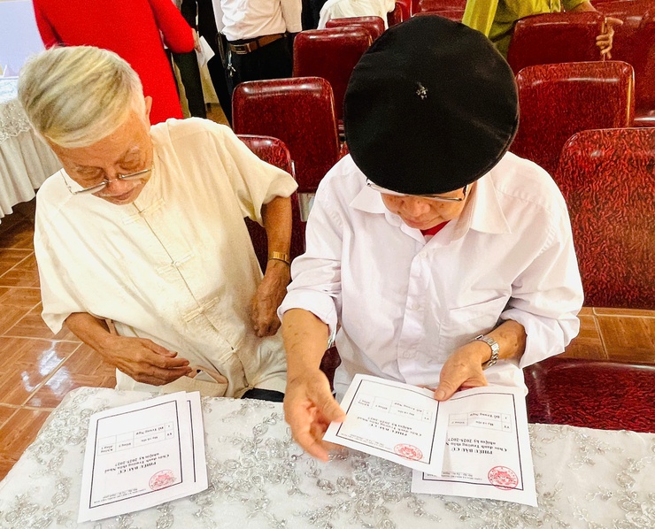 Cuộc bầu cử Trưởng thôn nhiệm kỳ 2025 - 2027 tại 8 thôn trên địa bàn xã Thiên Lộc diễn ra thành công tốt đẹp- Ảnh 35.