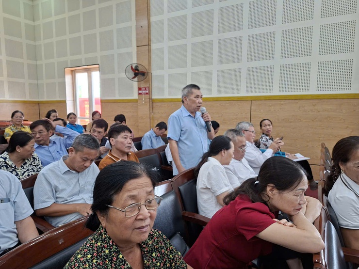 Phường Long Biên triển khai quy trình xét tặng danh hiệu Gia đình văn hóa, Tổ dân phố văn hóa, kết quả thực hiện Bộ quy tắc ứng xử trong gia đình năm 2025- Ảnh 3.