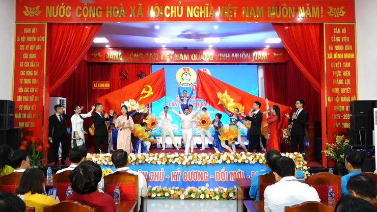 Đại hội Công đoàn xã Bình Minh lần thứ I: Khẳng định vai trò đại diện, chăm lo cho người lao động- Ảnh 5.