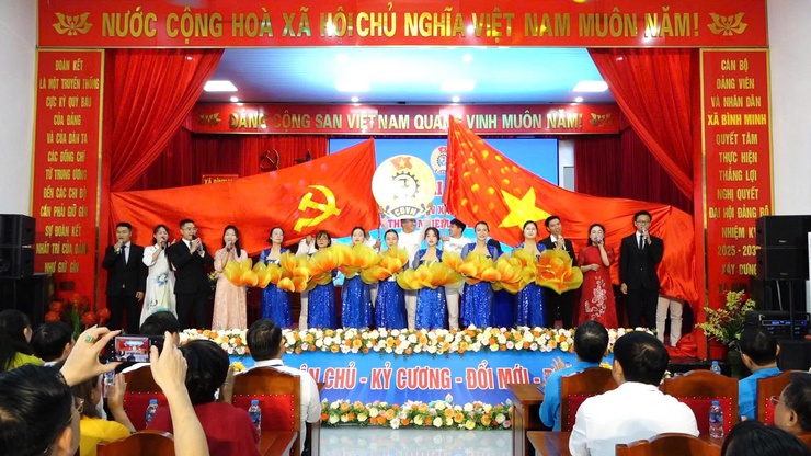 Đại hội Công đoàn xã Bình Minh lần thứ I: Khẳng định vai trò đại diện, chăm lo cho người lao động- Ảnh 6.