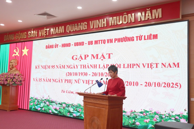 Gặp mặt kỷ niệm Ngày Phụ nữ Việt Nam 20/10 tại phường Từ Liêm- Ảnh 6.