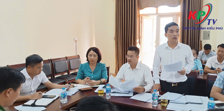 UBND xã Kiều Phú tổ chức hội nghị triển khai Kế hoạch cưỡng chế đối với các trường hợp vi phạm đất đai trên địa bàn- Ảnh 2.