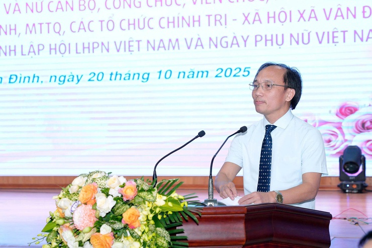 Gặp mặt nữ cán bộ, công chức, viên chức, người lao động nhân kỷ niệm 95 năm Ngày thành lập Hội Liên hiệp Phụ nữ Việt Nam và Ngày Phụ nữ Việt Nam 20/10- Ảnh 3.
