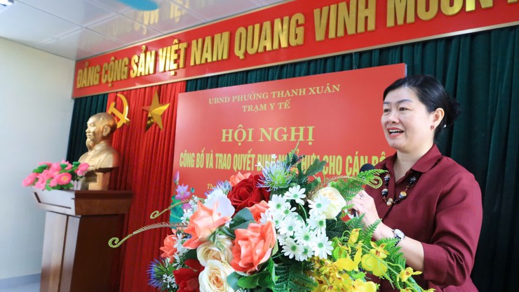 Phường Thanh Xuân tổ chức hội nghị công bố và trao quyết định nghỉ hưu cho cán bộ Trạm Y tế phường- Ảnh 5.