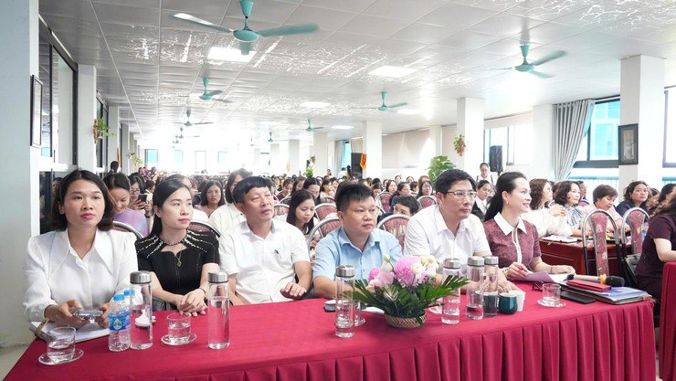 Trường Mầm non Cát Quế A thực hiện chuyên đề cấp Thành phố về “Tập huấn bồi dưỡng kiến thức vệ sinh ATTP, giáo dục dinh dưỡng kết hợp vận động nhằm phát triển thể chất cân đối cho trẻ”- Ảnh 23.