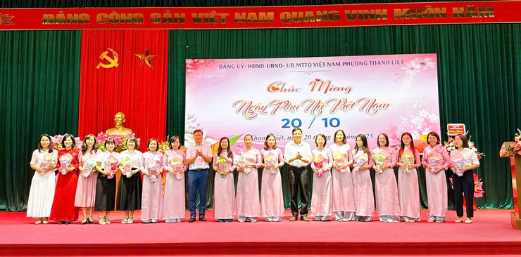 Thanh Liệt: Tôn vinh vai trò người phụ nữ trong Ngày Phụ nữ Việt Nam 20/10- Ảnh 9.