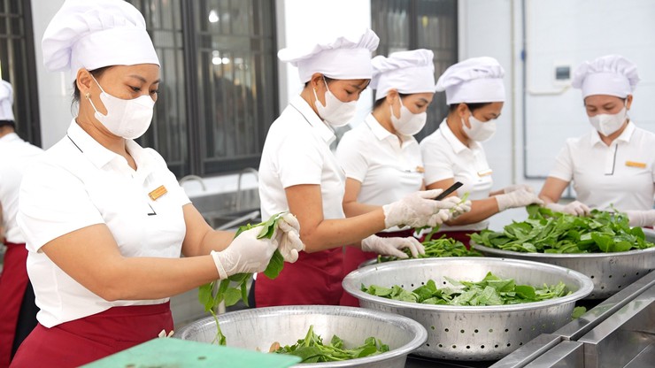 Trường Mầm non Cát Quế A thực hiện chuyên đề cấp Thành phố về “Tập huấn bồi dưỡng kiến thức vệ sinh ATTP, giáo dục dinh dưỡng kết hợp vận động nhằm phát triển thể chất cân đối cho trẻ”- Ảnh 5.