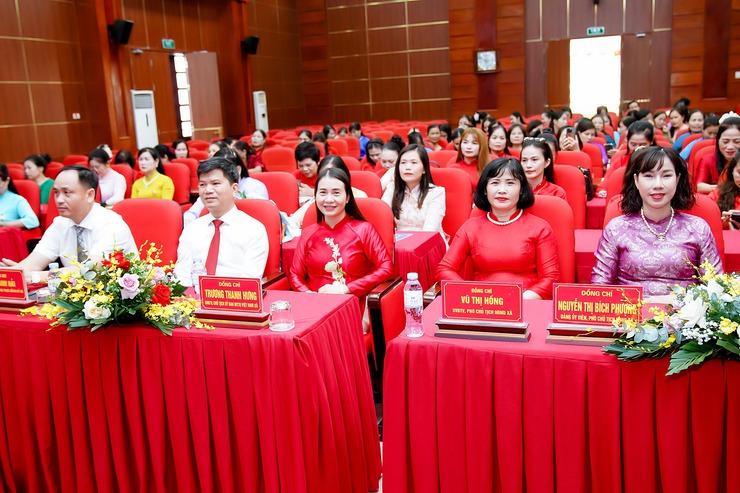 Hội LHPN xã Phú Xuyên: Kỷ niệm 95 năm Ngày thành lập Hội Liên hiệp Phụ nữ Việt Nam- Ảnh 3.