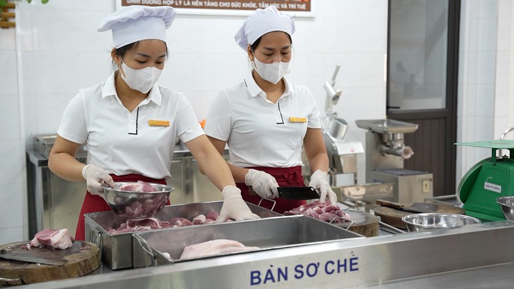 Trường Mầm non Cát Quế A thực hiện chuyên đề cấp Thành phố về “Tập huấn bồi dưỡng kiến thức vệ sinh ATTP, giáo dục dinh dưỡng kết hợp vận động nhằm phát triển thể chất cân đối cho trẻ”- Ảnh 6.