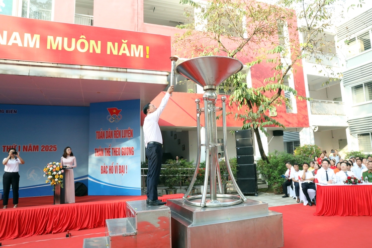 Phường Long Biên tổ chức thành công Đại hội Thể dục Thể thao phường Long Biên lần thứ I - năm 2025- Ảnh 2.
