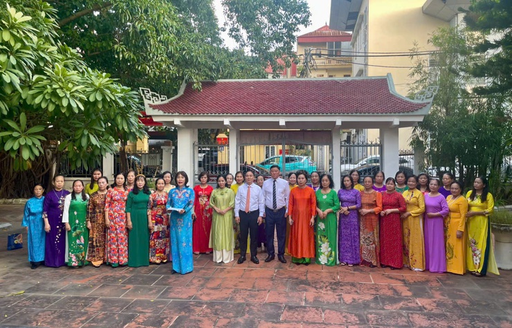 HỘI LHPN PHƯỜNG PHÚC LỢI GẶP MẶT KỶ NIỆM 95 NĂM THÀNH LẬP HỘI LHPN VIỆT NAM VÀ NGÀY PHỤ NỮ VIỆT NAM (20/10)- Ảnh 2.