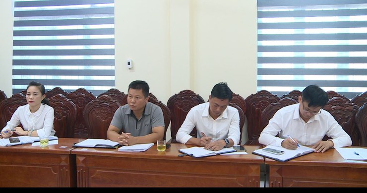 UBND xã tổ chức Hội nghị nghe Trung tâm Văn hóa - Thông tin và Thể thao xã báo cáo công tác tổ chức các môn thi đấu trong Đại hội TDTT và tham gia thi đấu tại Thành phố- Ảnh 2.