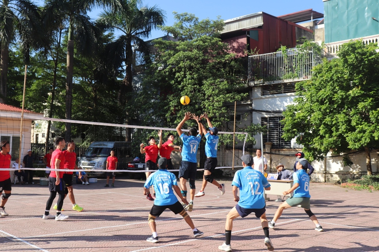 Sôi nổi các giải thi đấu tại Đại hội Thể dục thể thao xã Phú Xuyên lần thứ nhất năm 2025- Ảnh 5.