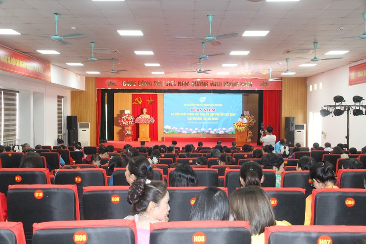 Hội LHPN phường Xuân Phương kỷ niệm 95 năm ngày thành lập Hội LHPN Việt Nam:
Phụ nữ Xuân Phương góp phần xây dựng phường văn minh, hạnh phúc- Ảnh 12.