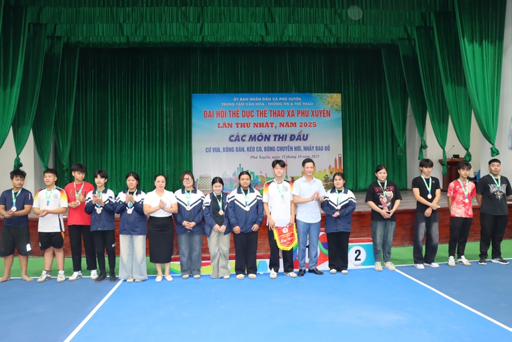 Sôi nổi các giải thi đấu tại Đại hội Thể dục thể thao xã Phú Xuyên lần thứ nhất năm 2025- Ảnh 20.