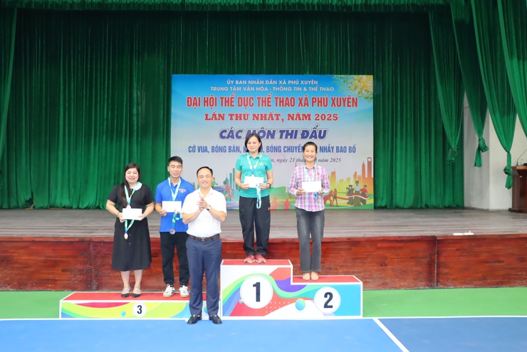 Sôi nổi các giải thi đấu tại Đại hội Thể dục thể thao xã Phú Xuyên lần thứ nhất năm 2025- Ảnh 16.