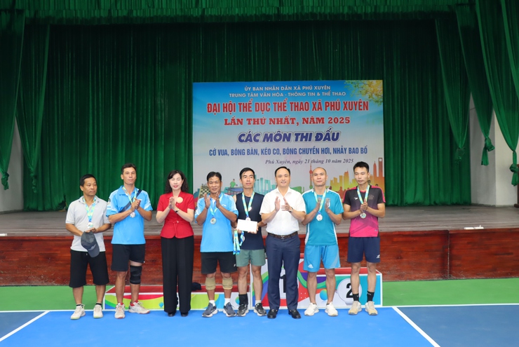 Sôi nổi các giải thi đấu tại Đại hội Thể dục thể thao xã Phú Xuyên lần thứ nhất năm 2025- Ảnh 17.
