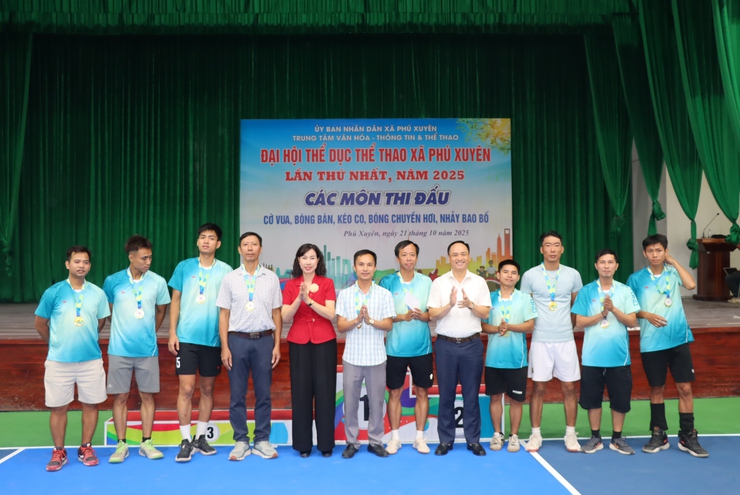 Sôi nổi các giải thi đấu tại Đại hội Thể dục thể thao xã Phú Xuyên lần thứ nhất năm 2025- Ảnh 18.
