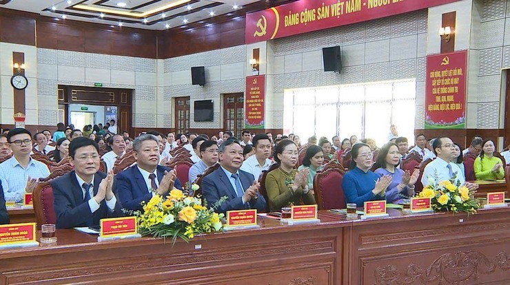 Hội Nông dân thành phố Hà Nội kỷ niệm 95 năm Ngày thành lập Hội Nông dân Việt Nam và biểu dương Nông dân Thủ đô xuất sắc năm 2025- Ảnh 6.