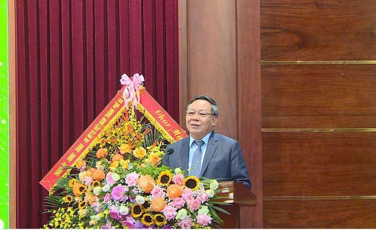 Hội Nông dân thành phố Hà Nội kỷ niệm 95 năm Ngày thành lập Hội Nông dân Việt Nam và biểu dương Nông dân Thủ đô xuất sắc năm 2025- Ảnh 1.