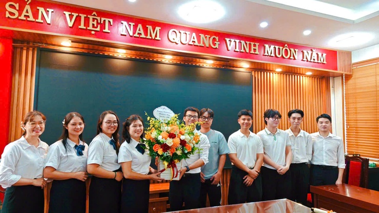 TRƯỜNG THCS YÊN SỞ TỔ CHỨC CHUỖI HOẠT ĐỘNG CHÀO MỪNG NGÀY PHỤ NỮ VIỆT NAM 20/10- Ảnh 4.