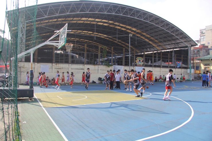 SÔI NỔI GIẢI THI ĐẤU BÓNG RỔ TRONG KHUÔN KHỔ ĐẠI HỘI THỂ DỤC THỂ THAO PHƯỜNG HỒNG HÀ LẦN THỨ I NĂM 2025- Ảnh 2.