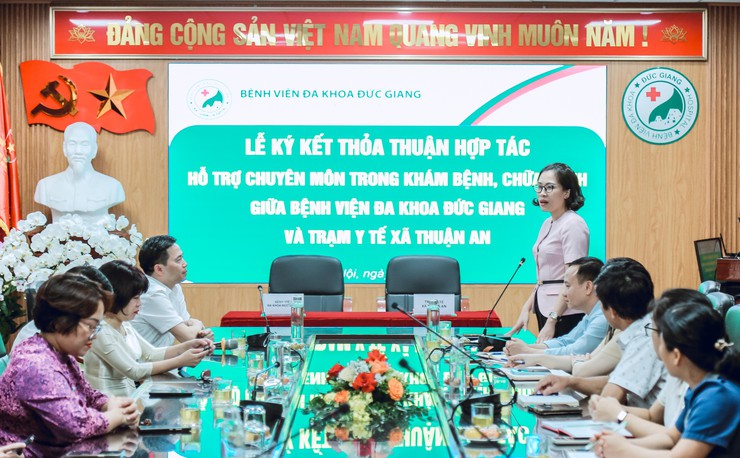 Lễ ký kết thỏa thuận hợp tác hỗ trợ chuyên môn trong khám bệnh, chữa bệnh giữa Bệnh viện Đa khoa Đức Giang và Trạm Y tế xã Thuận An- Ảnh 4.