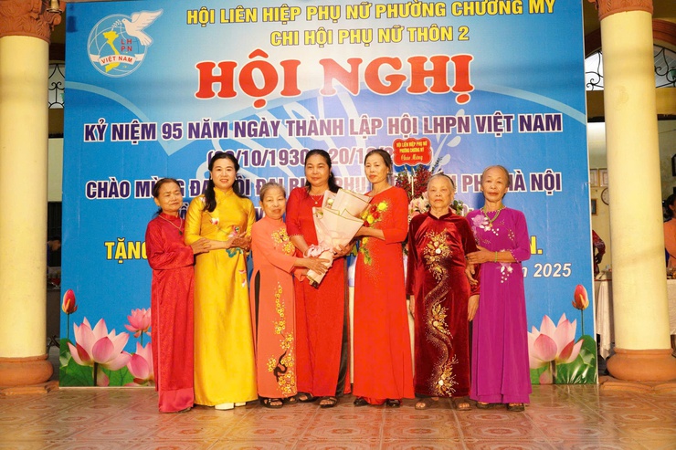 Chi hội phụ nữ thôn 2 tổ kỷ niệm 95 năm Ngày thành lập Hội Liên hiệp Phụ nữ Việt Nam (20/10/1930 – 20/10/2025)- Ảnh 1.