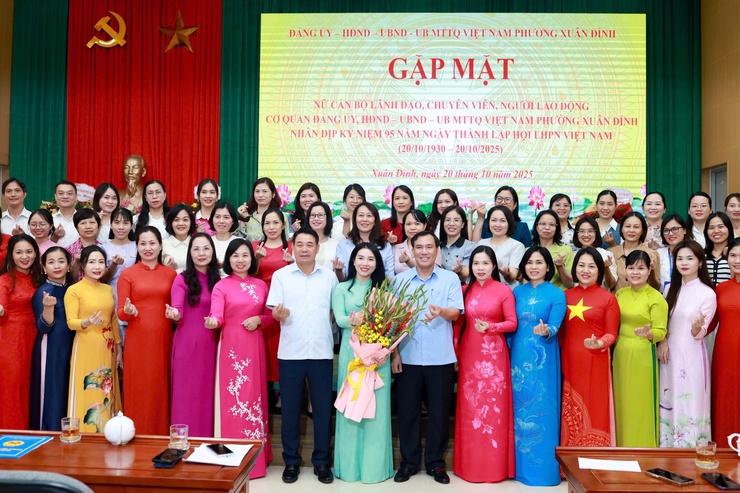 Phụ nữ Xuân Đỉnh: Tự hào, duyên dáng và lan tỏa yêu thương- Ảnh 5.