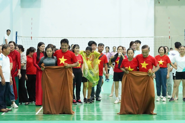Phụ nữ Chương Mỹ tự hào truyền thống, vững bước tương lai- Ảnh 4.
